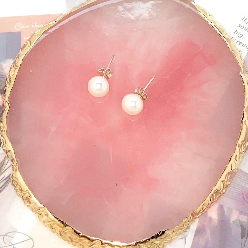 Pearl Earrings 26$